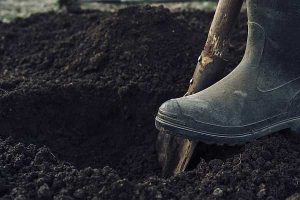 FinancialForce_CFO_imperatives_2018_hole_not_digger