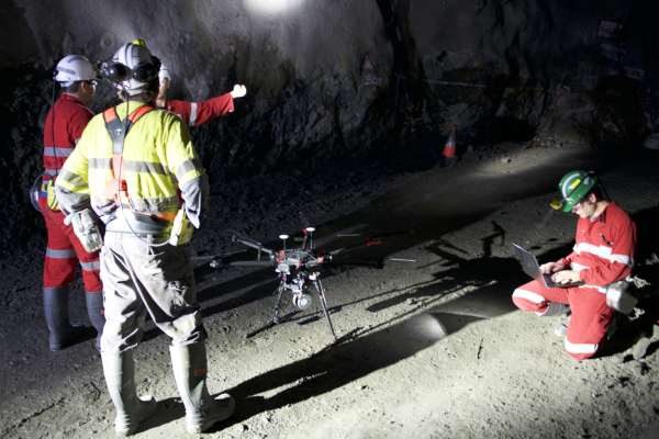 Emesents Hovermap underground mine drone